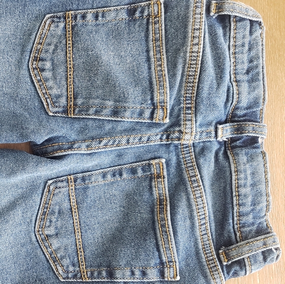 Jeans - Picture 4 of 4